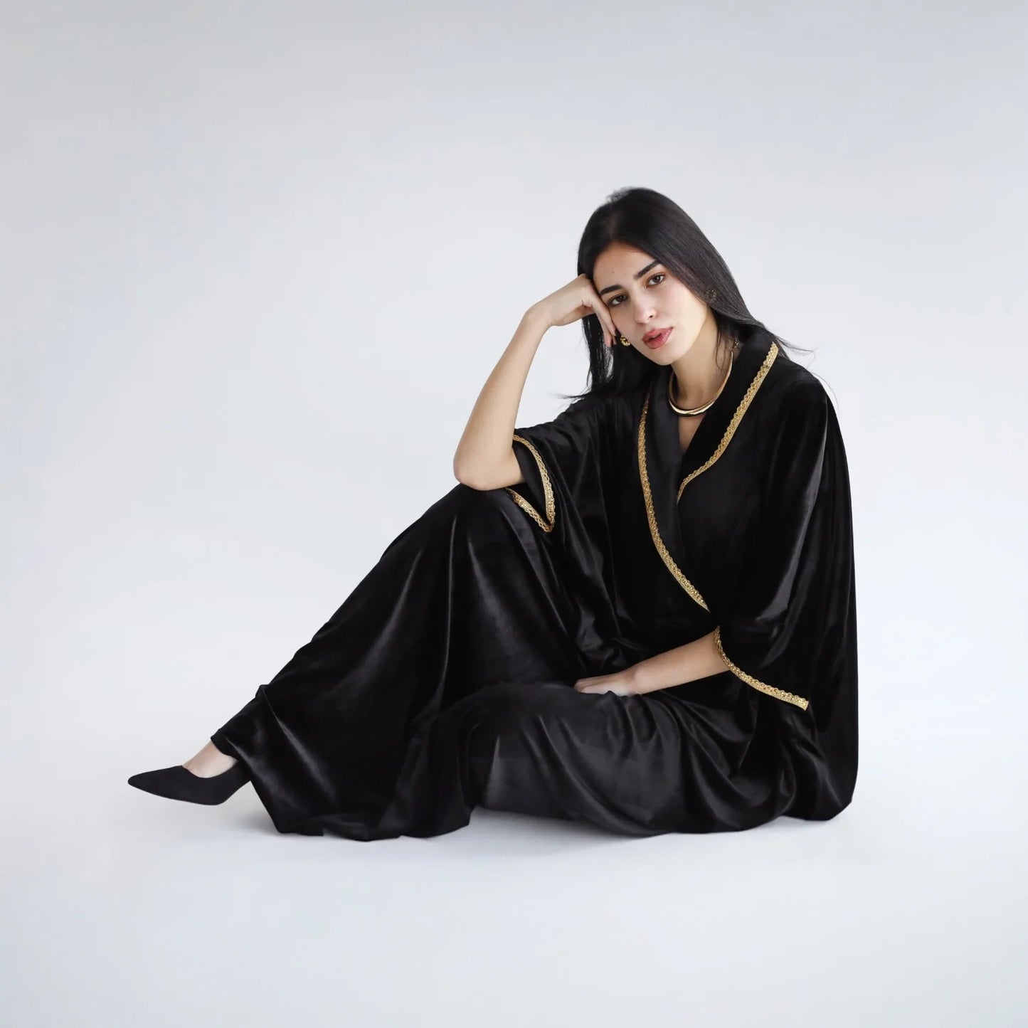 Combinaison croisée brodée