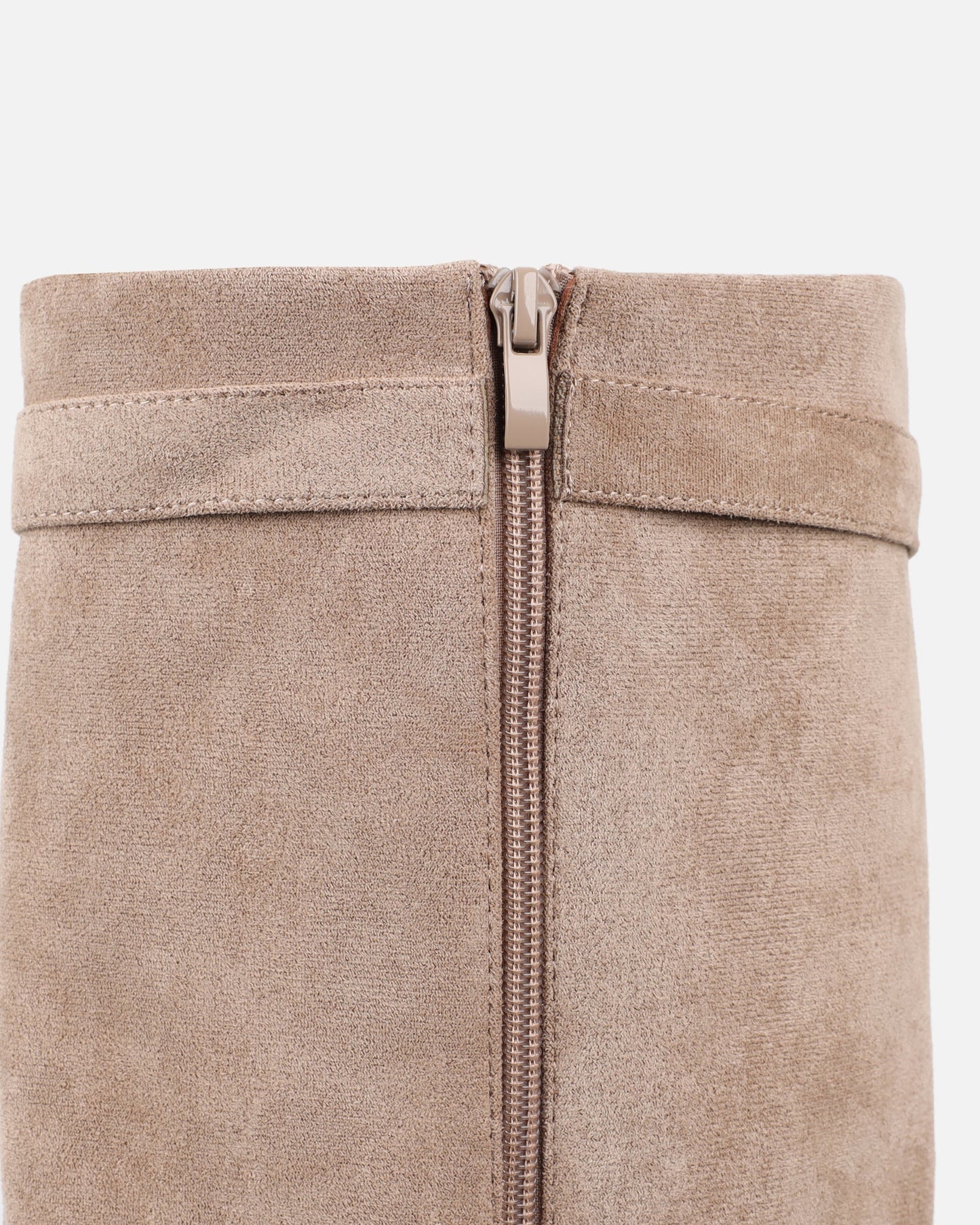 Bottines Bordeaux à Talons en Microfibre avec Boucle