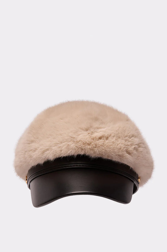 Chapeau 'Uptown' à Bord en Fausse Fourrure