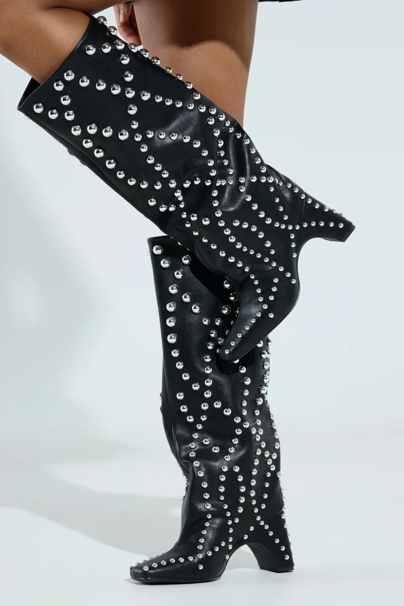 Bottes Noires Cloutées de Luxe