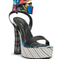 DESIGNER Céleste Sandales à Plateforme Chunky - Rayures Multi-Couleurs et Or