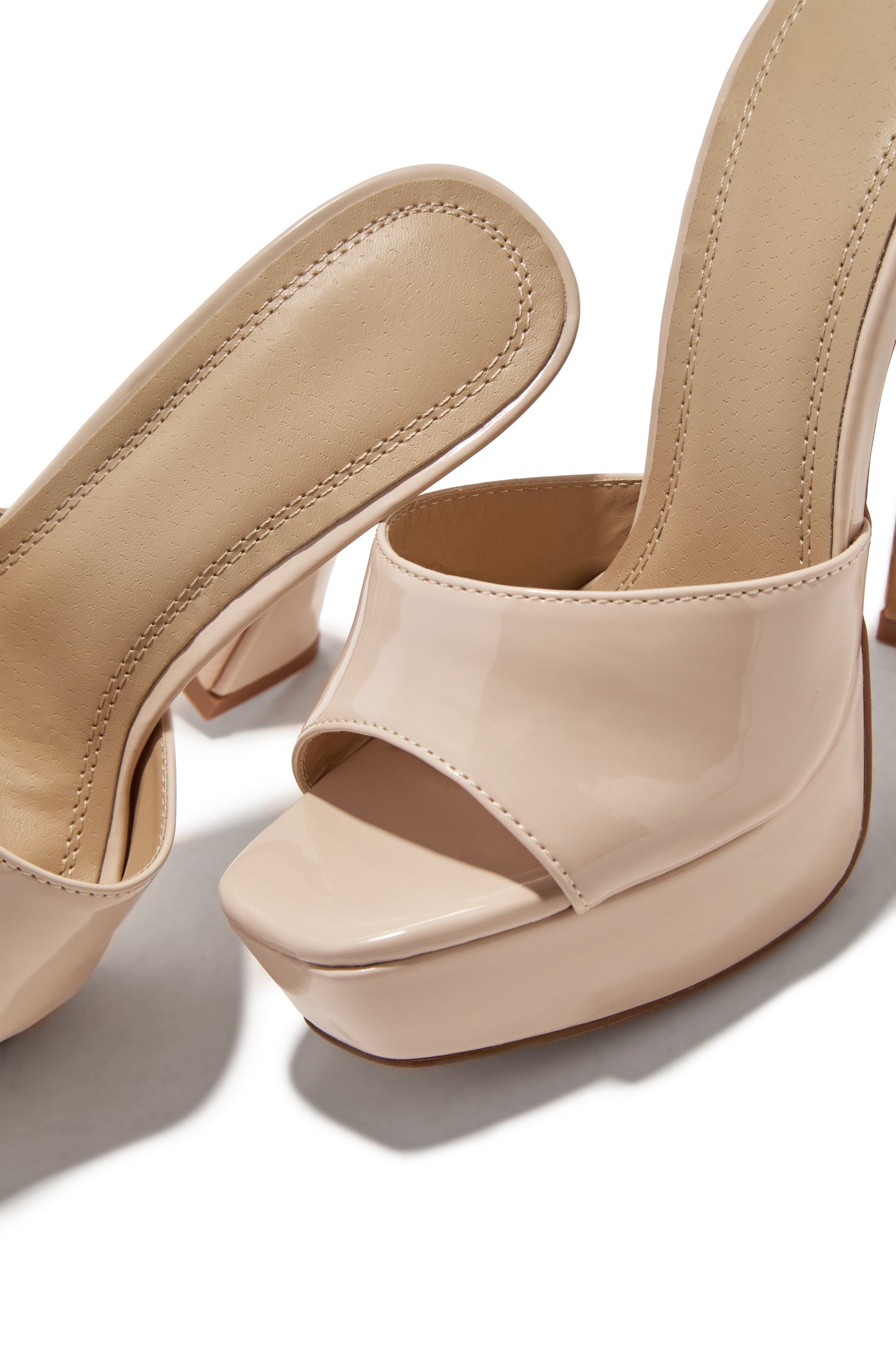 Jyana Mules à Plateforme et Talons - Nude