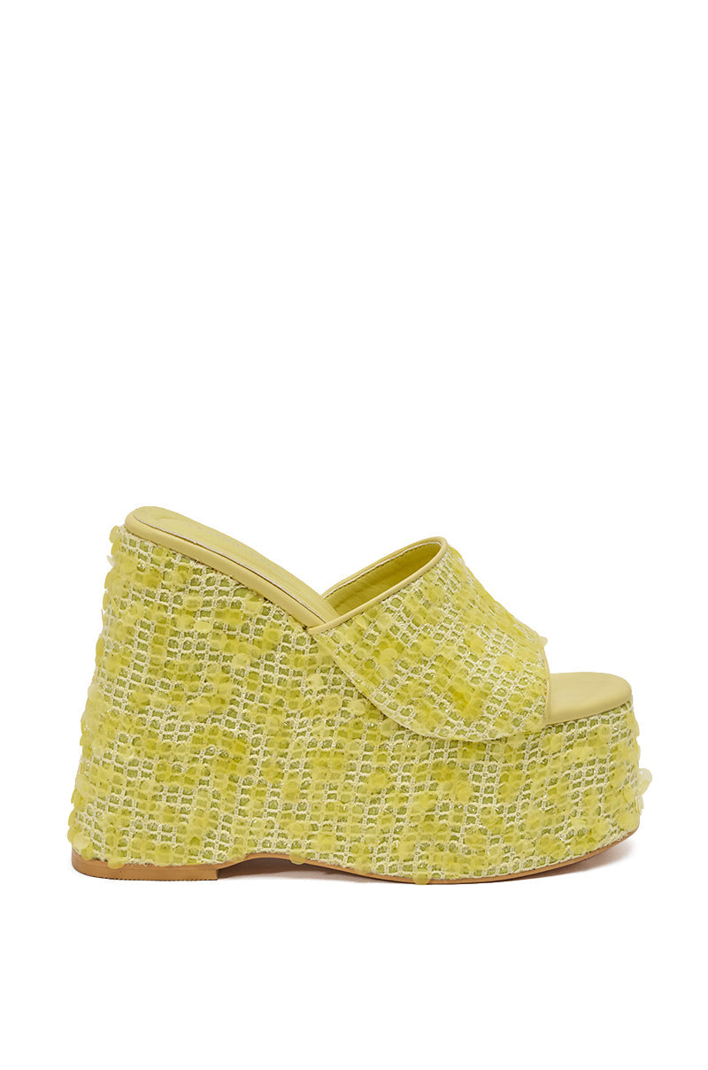 DESIGNER Solange Wedges en Raphia et Sequins - Jaune