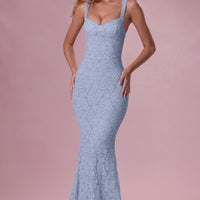 Thalia Robe Gown Col Coeur en Dentelle Premium - Bleu Poudré