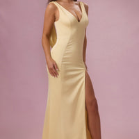 Eliana Robe de Demoiselle d'Honneur Drapée en Satin Premium - Jaune Beurre