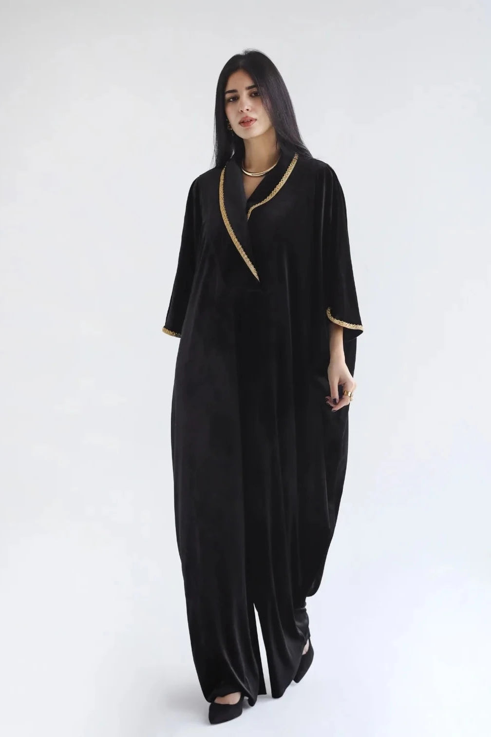 Combinaison croisée brodée