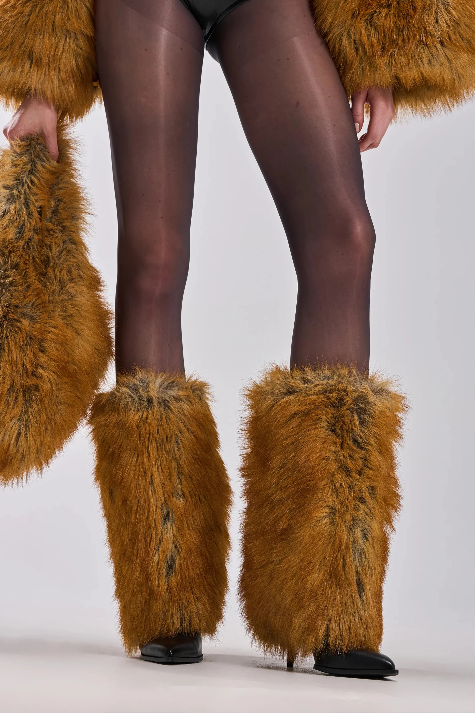 Bottes 'Vixen' à Talon Aiguille, Fausse Fourrure Renard Rouge