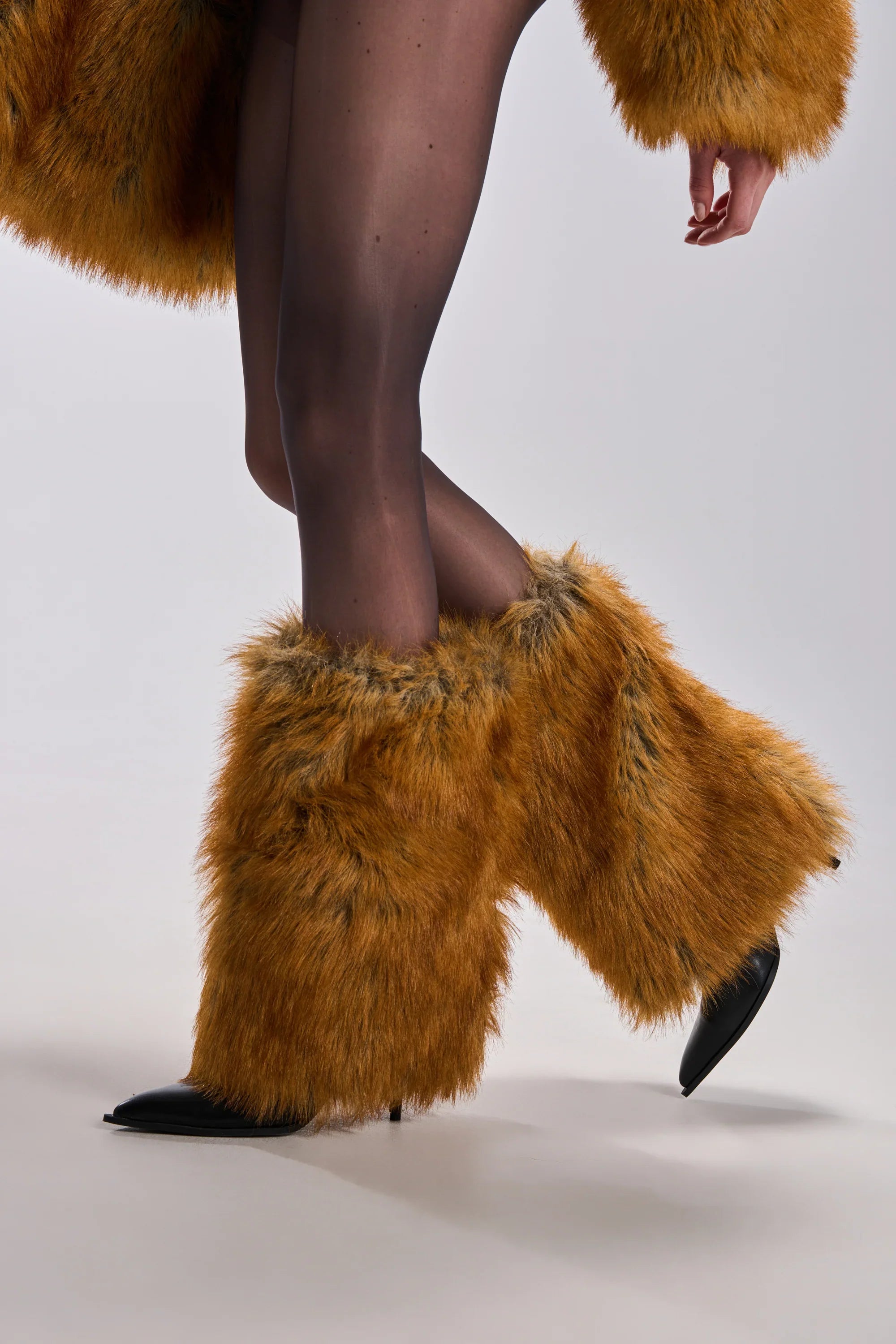 Bottes 'Vixen' à Talon Aiguille, Fausse Fourrure Renard Rouge