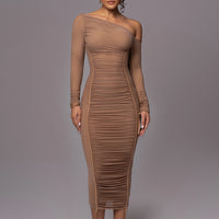 Robe Midi 'Naomi' Beige en Tulle Drapé