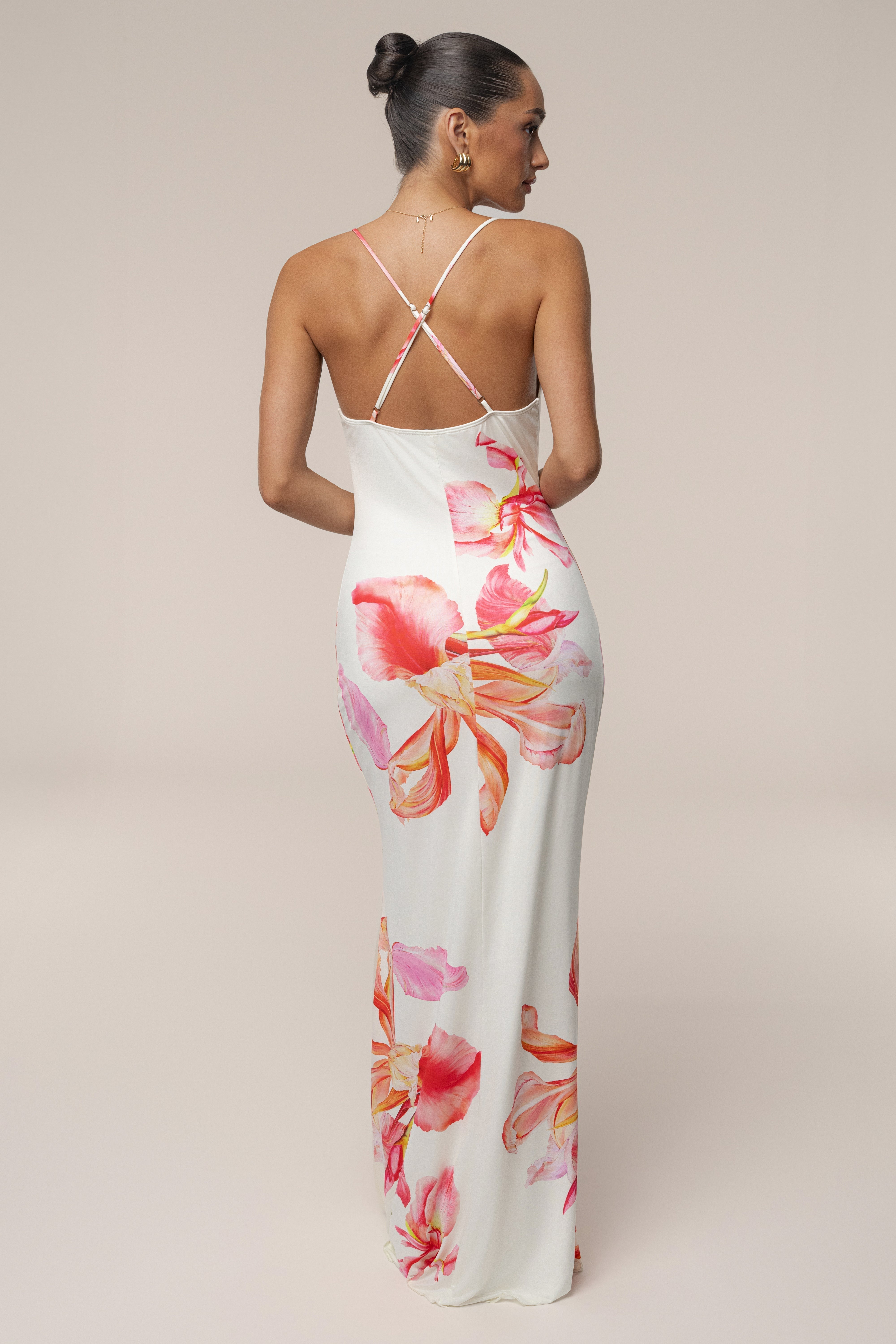 ROBE LONGUE ÉCLAT DE SOLEIL FLORALE IVOIRE