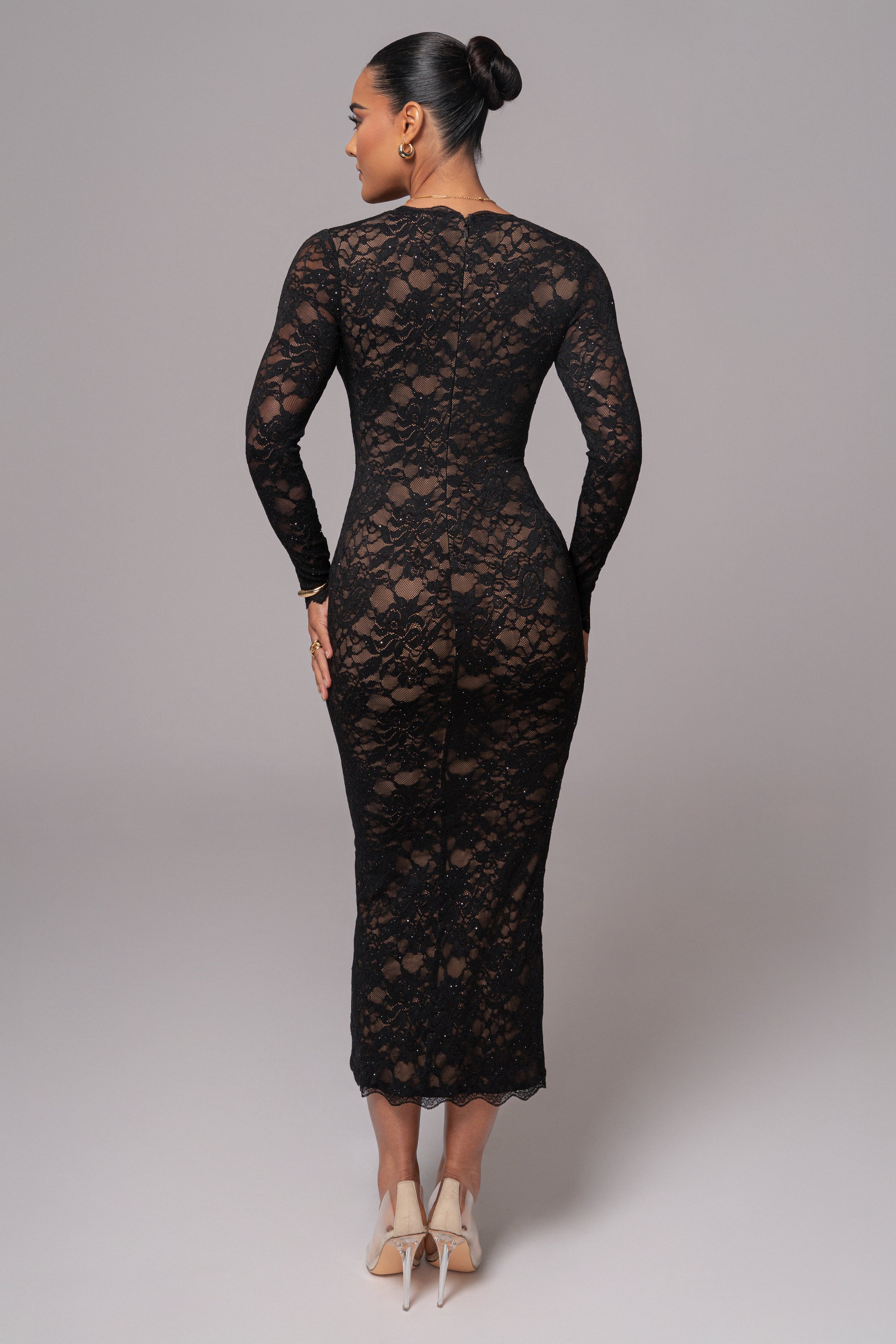 Robe Longue Canada en Dentelle Noire