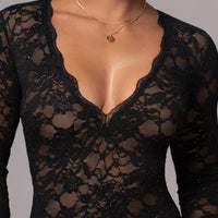 Robe Longue Canada en Dentelle Noire