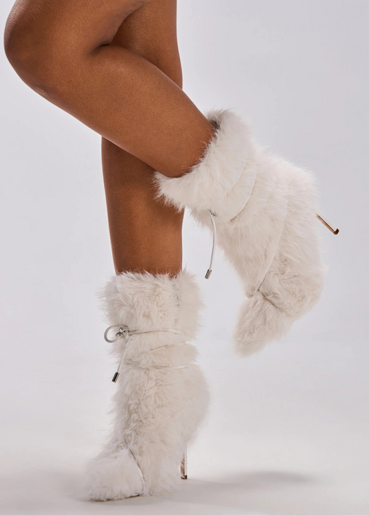 Bottines 'Blanche' à Talon en Fausse Fourrure Ivoire