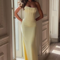 Eliana Robe de Demoiselle d'Honneur Corset en Satin Premium - Jaune Beurre